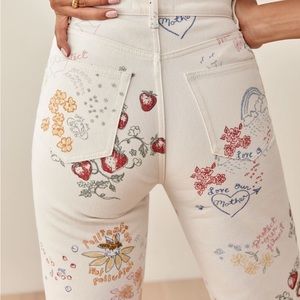 NWT Cynthia Doodle Jeans